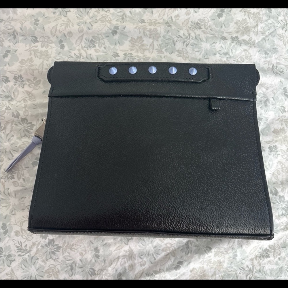 Vali Cross Body Min and Mon Bag